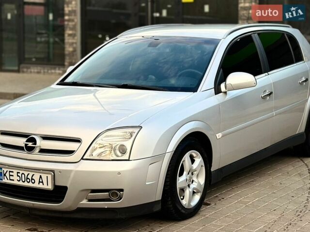 Серый Опель Вектра, объемом двигателя 2.2 л и пробегом 286 тыс. км за 3700 $, фото 4 на Automoto.ua