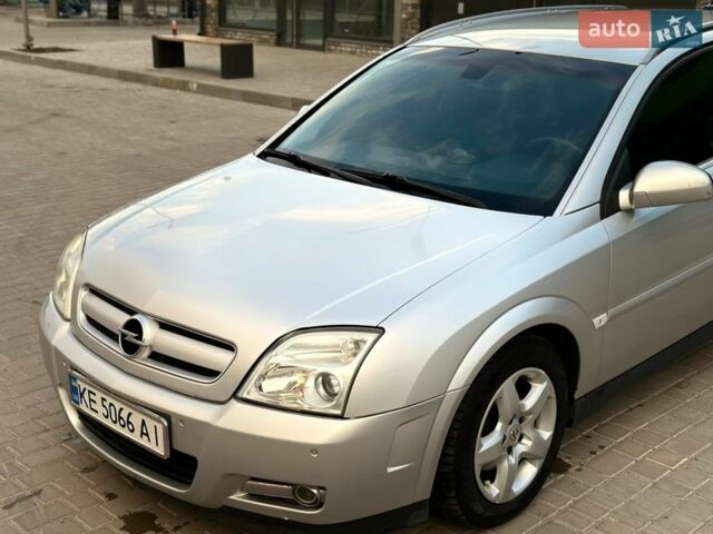 Серый Опель Вектра, объемом двигателя 2.2 л и пробегом 286 тыс. км за 3700 $, фото 12 на Automoto.ua