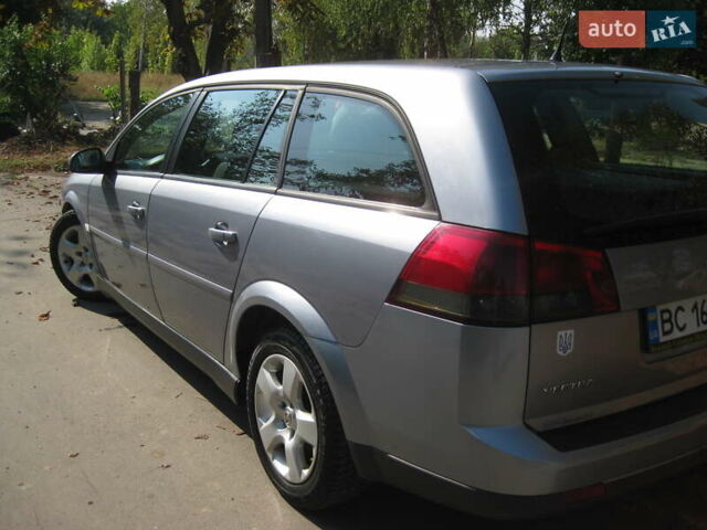 Серый Опель Вектра, объемом двигателя 2.17 л и пробегом 237 тыс. км за 4650 $, фото 7 на Automoto.ua