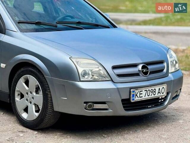 Сірий Опель Вектра, об'ємом двигуна 2.2 л та пробігом 508 тис. км за 3299 $, фото 3 на Automoto.ua