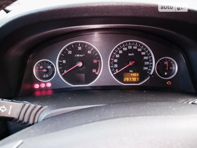 Сірий Опель Вектра, об'ємом двигуна 1.91 л та пробігом 297 тис. км за 4600 $, фото 4 на Automoto.ua