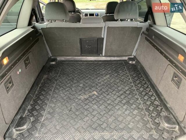 Опель Вектра 2004 в Киеве на Automoto.ua Серый Опель Вектра, объемом двигателя 2.02 л и пробегом 384 тыс. км за 3452 $, фото 80 на Automoto.ua