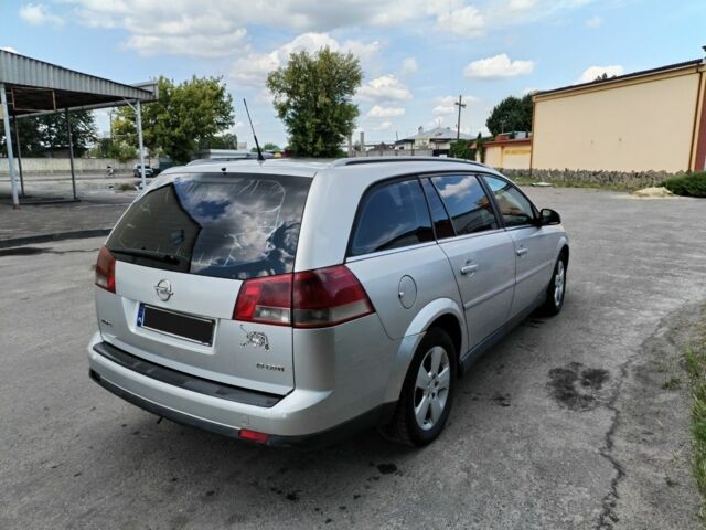 Серый Опель Вектра, объемом двигателя 0 л и пробегом 405 тыс. км за 2350 $, фото 2 на Automoto.ua