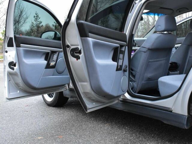 Сірий Опель Вектра, об'ємом двигуна 2 л та пробігом 182 тис. км за 4200 $, фото 18 на Automoto.ua