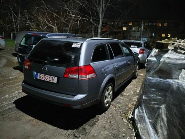 Серый Опель Вектра, объемом двигателя 1.9 л и пробегом 250 тыс. км за 3000 $, фото 6 на Automoto.ua