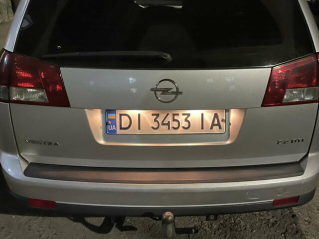 Сірий Опель Вектра, об'ємом двигуна 2.17 л та пробігом 300 тис. км за 3600 $, фото 4 на Automoto.ua