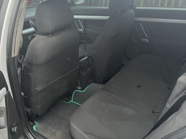 Серый Опель Вектра, объемом двигателя 1.9 л и пробегом 400 тыс. км за 4200 $, фото 5 на Automoto.ua