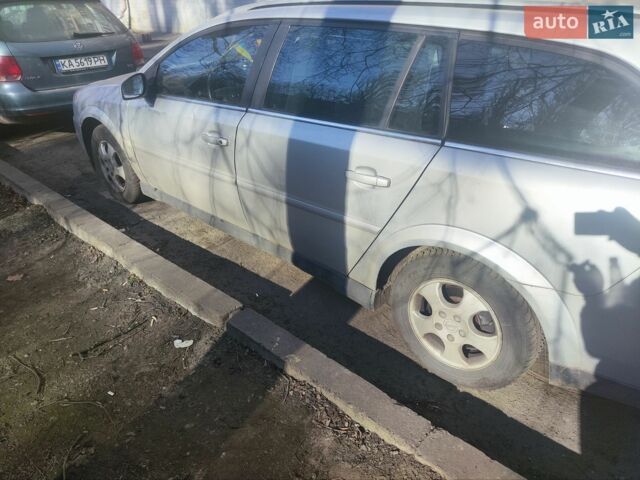 Сірий Опель Вектра, об'ємом двигуна 2.2 л та пробігом 240 тис. км за 3700 $, фото 34 на Automoto.ua