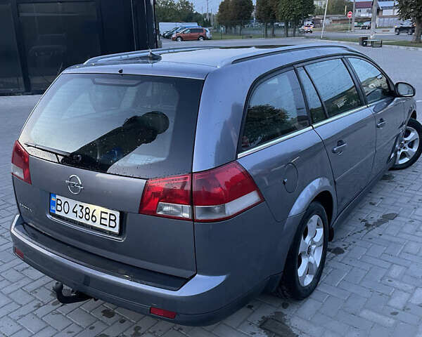 Серый Опель Вектра, объемом двигателя 1.91 л и пробегом 270 тыс. км за 4000 $, фото 2 на Automoto.ua