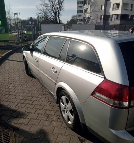 Серый Опель Вектра, объемом двигателя 3.2 л и пробегом 200 тыс. км за 3300 $, фото 3 на Automoto.ua