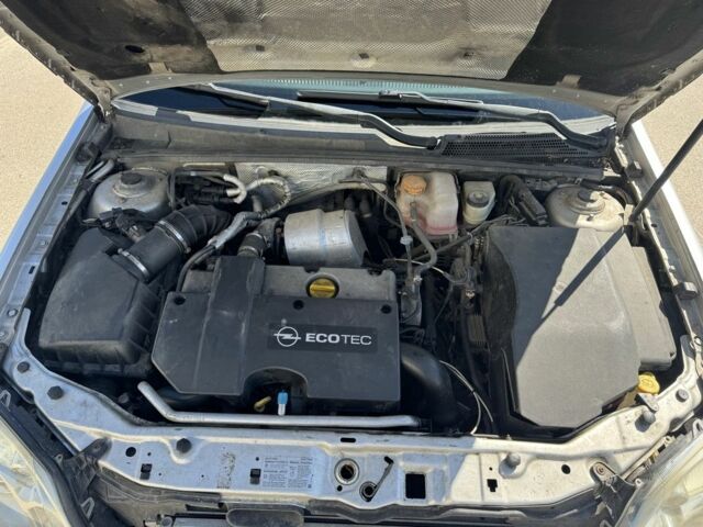 Сірий Опель Вектра, об'ємом двигуна 2.2 л та пробігом 286 тис. км за 2550 $, фото 13 на Automoto.ua