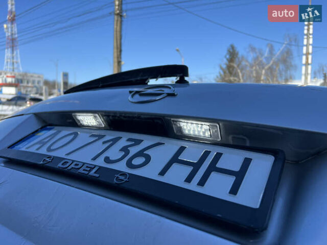 Сірий Опель Вектра, об'ємом двигуна 2.2 л та пробігом 291 тис. км за 3600 $, фото 31 на Automoto.ua