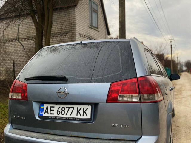 Серый Опель Вектра, объемом двигателя 2.17 л и пробегом 287 тыс. км за 4400 $, фото 1 на Automoto.ua