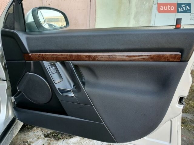 Сірий Опель Вектра, об'ємом двигуна 1.91 л та пробігом 256 тис. км за 4000 $, фото 37 на Automoto.ua