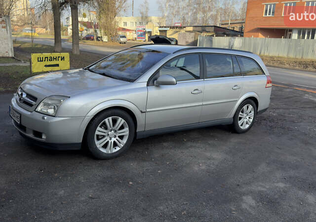 Сірий Опель Вектра, об'ємом двигуна 2.2 л та пробігом 320 тис. км за 4700 $, фото 3 на Automoto.ua