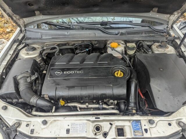 Опель Вектра 2004 у Краматорске на Automoto.ua Сірий Опель Вектра, об'ємом двигуна 1.9 л та пробігом 350 тис. км за 2650 $, фото 7 на Automoto.ua