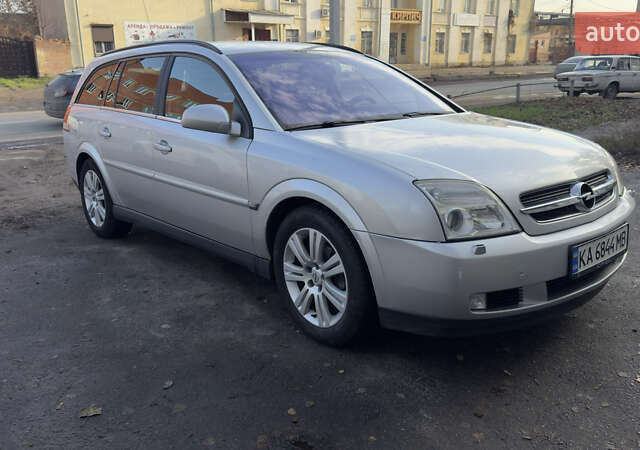 Сірий Опель Вектра, об'ємом двигуна 2.2 л та пробігом 320 тис. км за 4700 $, фото 8 на Automoto.ua