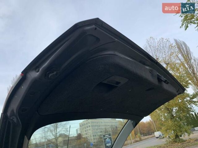 Опель Вектра 2004 в Киеве на Automoto.ua Серый Опель Вектра, объемом двигателя 2.02 л и пробегом 384 тыс. км за 3452 $, фото 55 на Automoto.ua