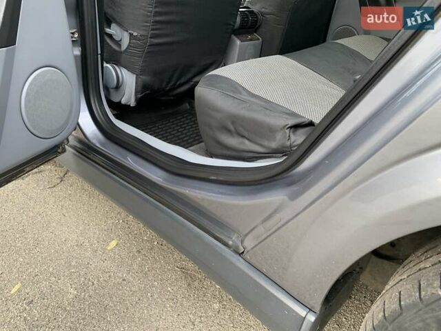 Опель Вектра 2004 в Киеве на Automoto.ua Серый Опель Вектра, объемом двигателя 2.02 л и пробегом 384 тыс. км за 3452 $, фото 48 на Automoto.ua
