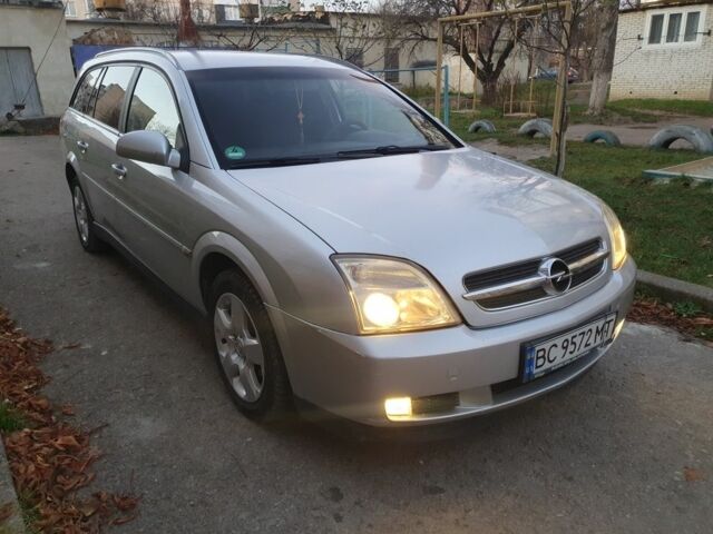 Серый Опель Вектра, объемом двигателя 1.9 л и пробегом 240 тыс. км за 4500 $, фото 9 на Automoto.ua