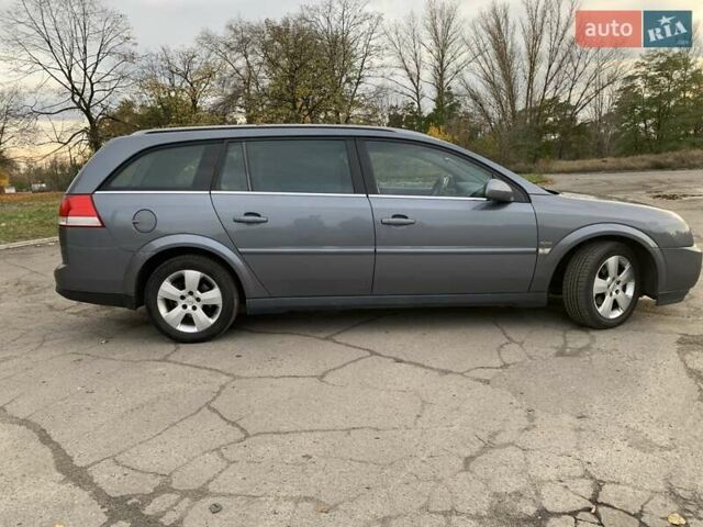 Опель Вектра 2004 в Киеве на Automoto.ua Серый Опель Вектра, объемом двигателя 2.02 л и пробегом 384 тыс. км за 3452 $, фото 30 на Automoto.ua