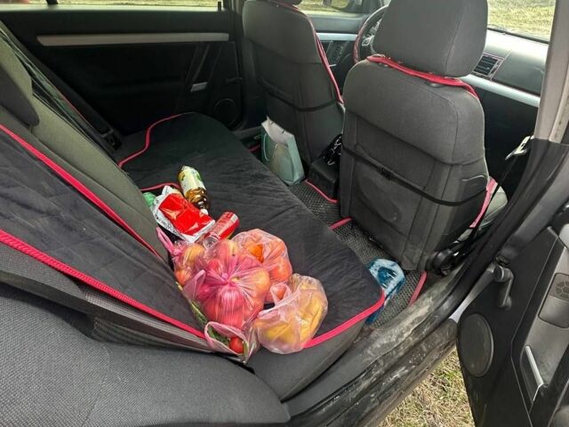 Сірий Опель Вектра, об'ємом двигуна 1.9 л та пробігом 386 тис. км за 4500 $, фото 4 на Automoto.ua