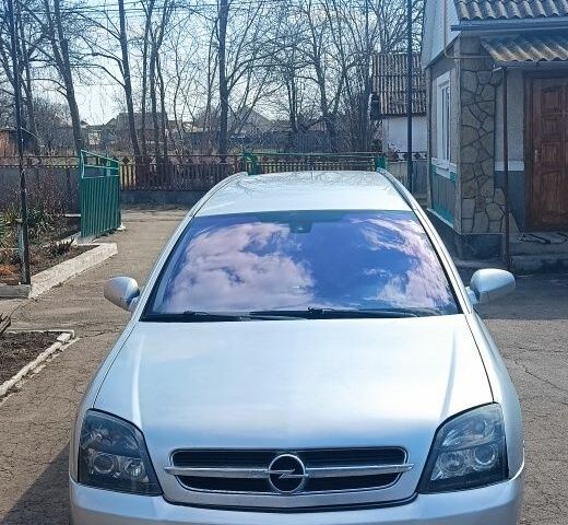 Сірий Опель Вектра, об'ємом двигуна 2.2 л та пробігом 305 тис. км за 3100 $, фото 1 на Automoto.ua