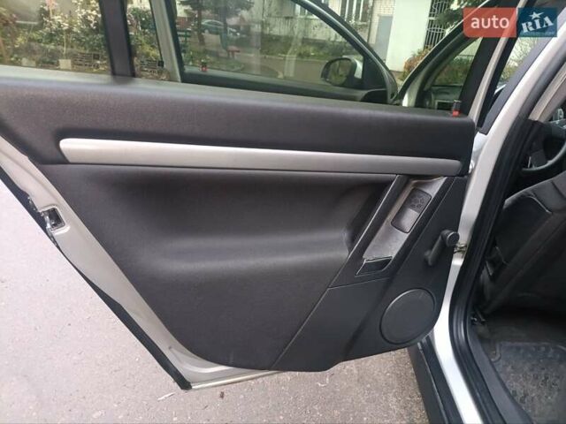 Сірий Опель Вектра, об'ємом двигуна 1.9 л та пробігом 338 тис. км за 4750 $, фото 15 на Automoto.ua