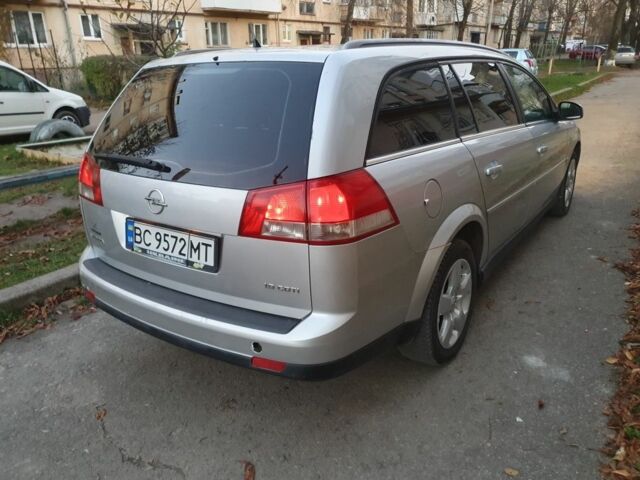 Серый Опель Вектра, объемом двигателя 1.9 л и пробегом 240 тыс. км за 4500 $, фото 6 на Automoto.ua