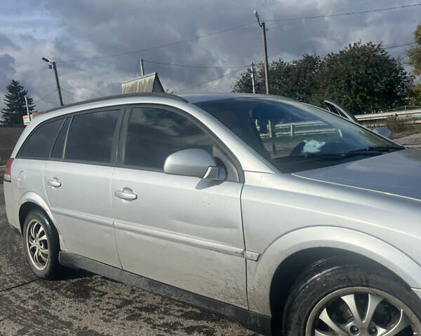 Серый Опель Вектра, объемом двигателя 2 л и пробегом 430 тыс. км за 4000 $, фото 1 на Automoto.ua