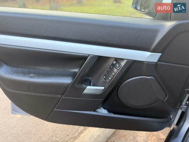 Сірий Опель Вектра, об'ємом двигуна 2 л та пробігом 220 тис. км за 3550 $, фото 3 на Automoto.ua