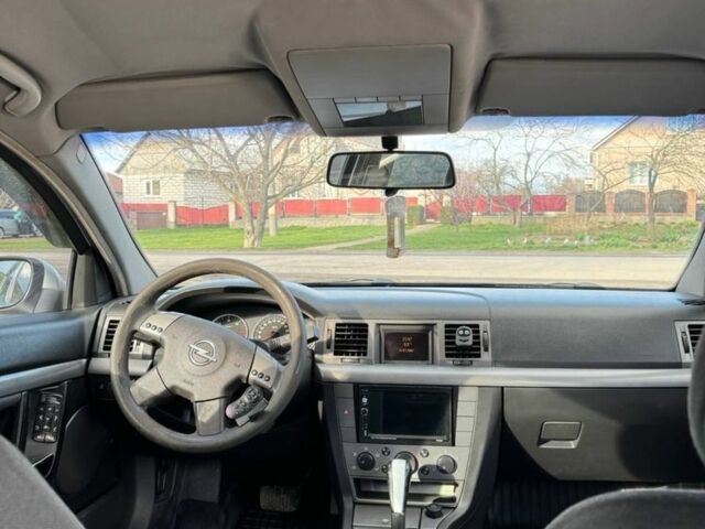 Серый Опель Вектра, объемом двигателя 2.2 л и пробегом 300 тыс. км за 3700 $, фото 4 на Automoto.ua