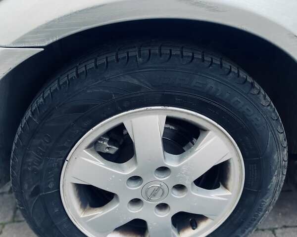 Серый Опель Вектра, объемом двигателя 1.9 л и пробегом 500 тыс. км за 3000 $, фото 16 на Automoto.ua