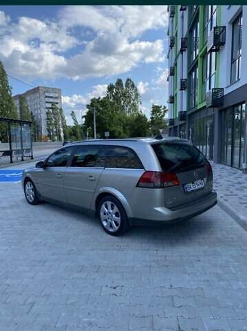 Сірий Опель Вектра, об'ємом двигуна 2.2 л та пробігом 280 тис. км за 3500 $, фото 1 на Automoto.ua