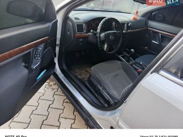 Сірий Опель Вектра, об'ємом двигуна 1.9 л та пробігом 385 тис. км за 3750 $, фото 8 на Automoto.ua