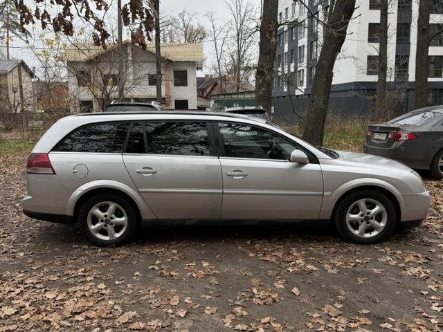 Сірий Опель Вектра, об'ємом двигуна 1.9 л та пробігом 361 тис. км за 2750 $, фото 4 на Automoto.ua