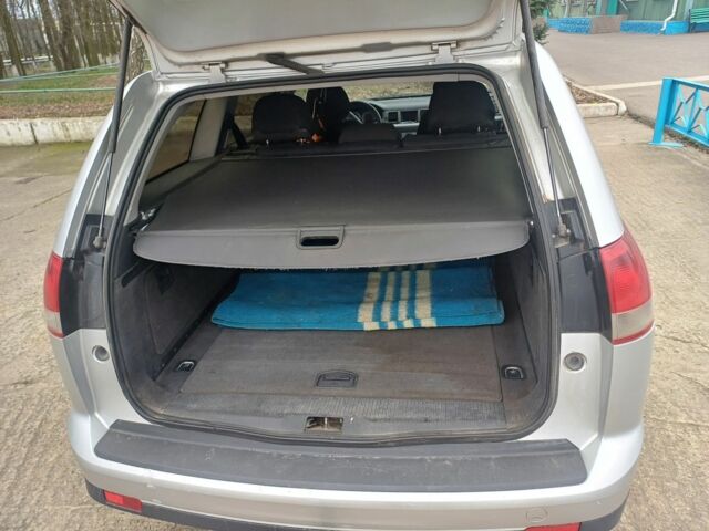 Серый Опель Вектра, объемом двигателя 1.9 л и пробегом 230 тыс. км за 5500 $, фото 4 на Automoto.ua