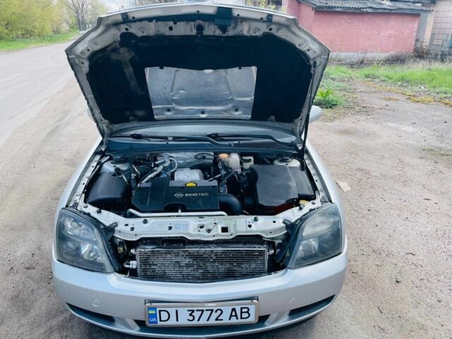 Сірий Опель Вектра, об'ємом двигуна 2.2 л та пробігом 350 тис. км за 4200 $, фото 14 на Automoto.ua