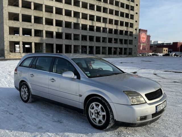 Серый Опель Вектра, объемом двигателя 1.9 л и пробегом 370 тыс. км за 1900 $, фото 2 на Automoto.ua