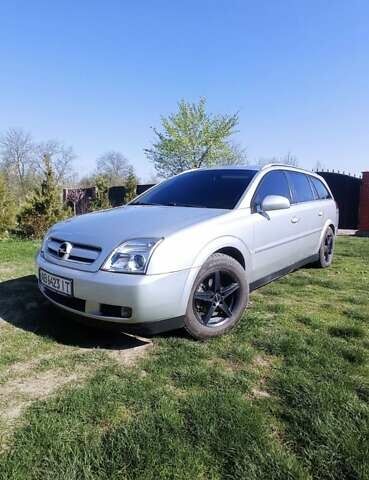 Серый Опель Вектра, объемом двигателя 2.2 л и пробегом 214 тыс. км за 4200 $, фото 4 на Automoto.ua