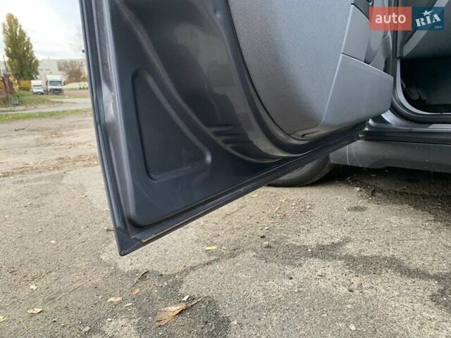 Опель Вектра 2004 в Киеве на Automoto.ua Серый Опель Вектра, объемом двигателя 2.02 л и пробегом 384 тыс. км за 3452 $, фото 45 на Automoto.ua