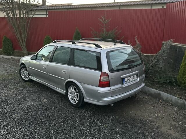 Сірий Опель Вектра, об'ємом двигуна 2 л та пробігом 260 тис. км за 1200 $, фото 2 на Automoto.ua