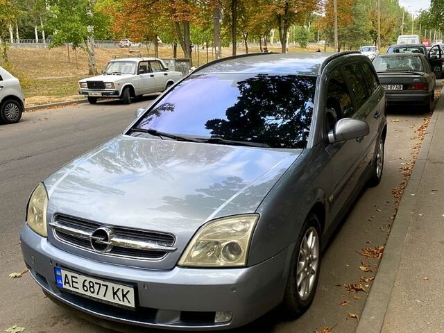 Серый Опель Вектра, объемом двигателя 2.2 л и пробегом 0 тыс. км за 3200 $, фото 3 на Automoto.ua
