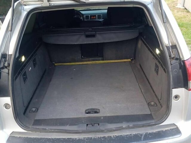 Серый Опель Вектра, объемом двигателя 2 л и пробегом 340 тыс. км за 4300 $, фото 5 на Automoto.ua