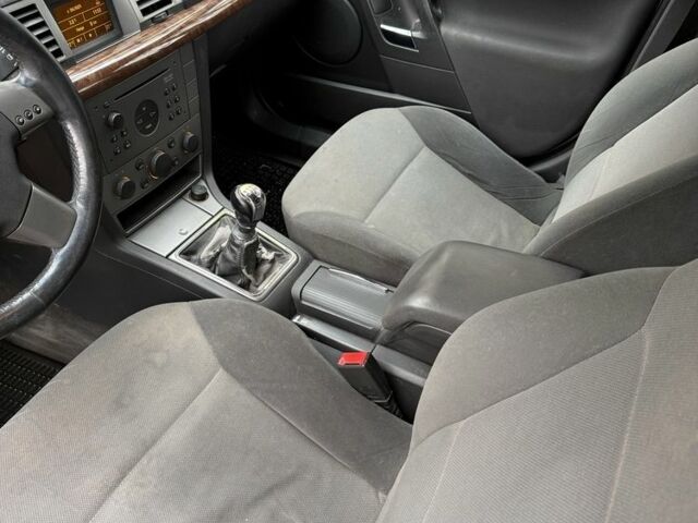 Сірий Опель Вектра, об'ємом двигуна 1.9 л та пробігом 361 тис. км за 2750 $, фото 8 на Automoto.ua