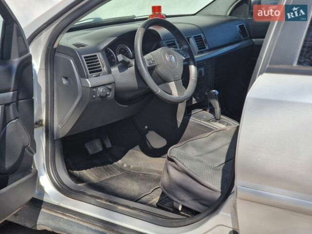 Серый Опель Вектра, объемом двигателя 1.9 л и пробегом 356 тыс. км за 4990 $, фото 31 на Automoto.ua