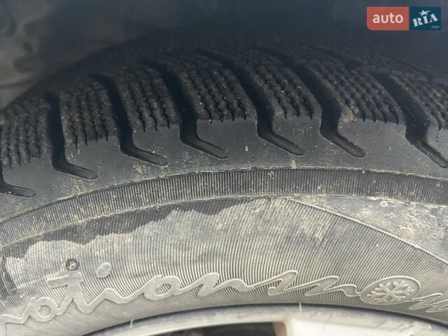 Серый Опель Вектра, объемом двигателя 2.2 л и пробегом 290 тыс. км за 2550 $, фото 5 на Automoto.ua