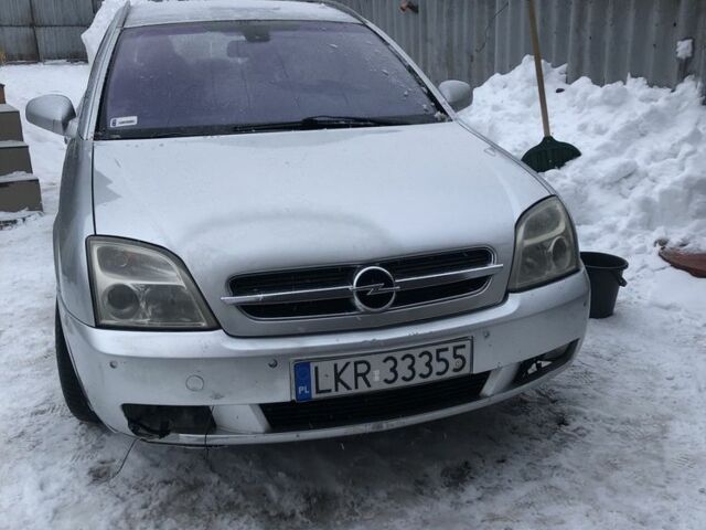 Сірий Опель Вектра, об'ємом двигуна 2.2 л та пробігом 250 тис. км за 1000 $, фото 1 на Automoto.ua