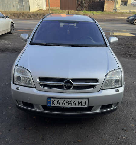 Сірий Опель Вектра, об'ємом двигуна 2.2 л та пробігом 320 тис. км за 4700 $, фото 2 на Automoto.ua