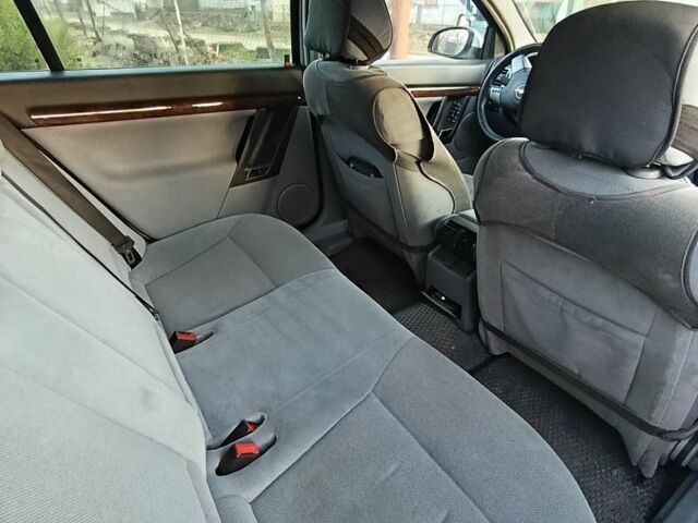 Серый Опель Вектра, объемом двигателя 2.2 л и пробегом 223 тыс. км за 3500 $, фото 3 на Automoto.ua